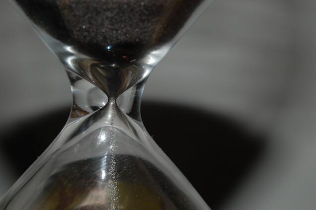 sand-in-hourglass.jpg